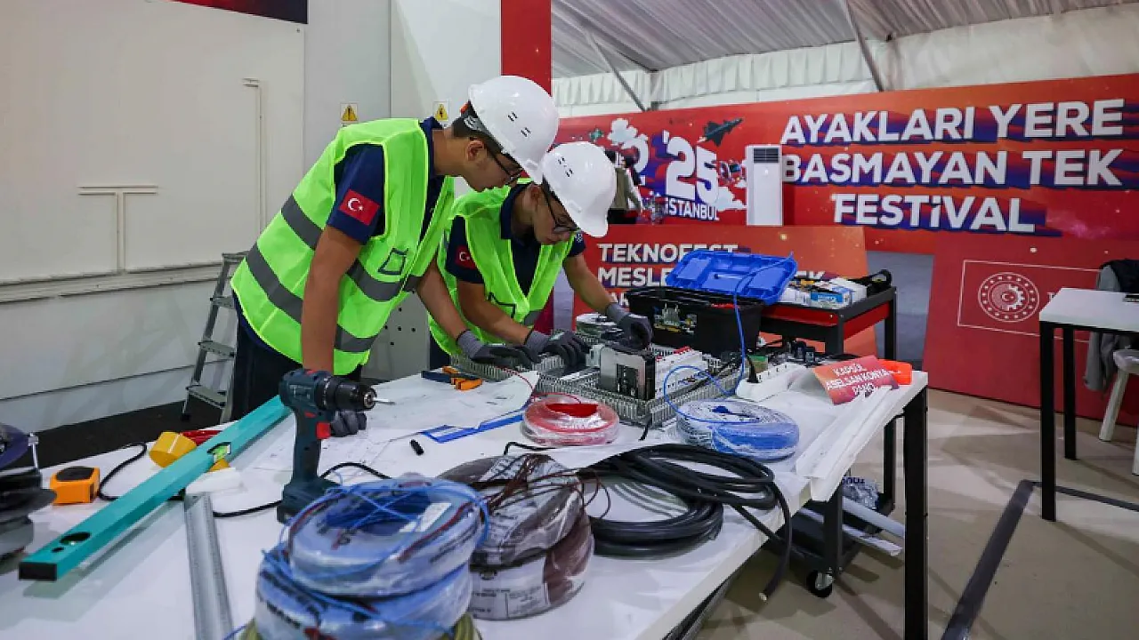 TEKNOFEST'te Mesleki Eğitim Rüzgarı!