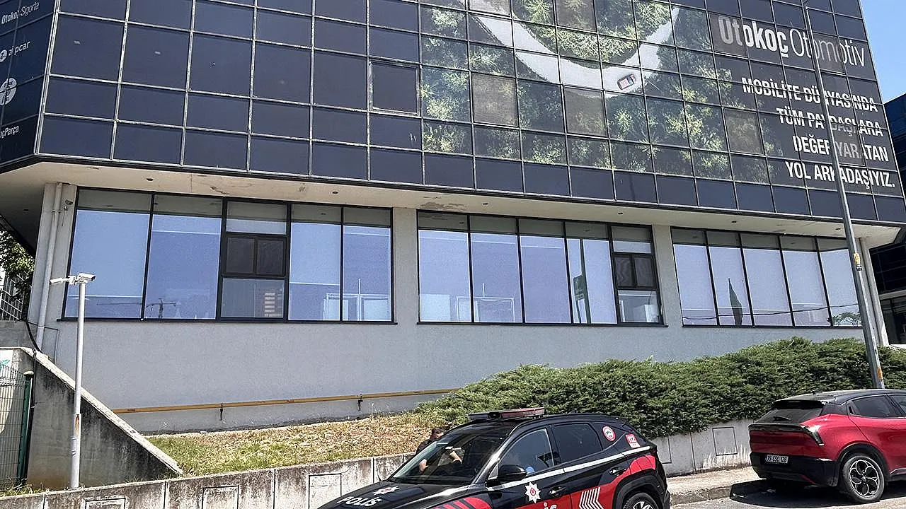 İstanbul'da Hareketli Dakikalar! Ünlü Şirketin Genel Müdürlüğüne Silahlı Saldırı