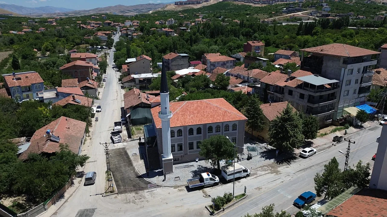 Malatya'da Deprem Sonrası Yeniden İnşa Edilen Mehmet Turgut Camii Açılış İçin Gün Sayıyor!