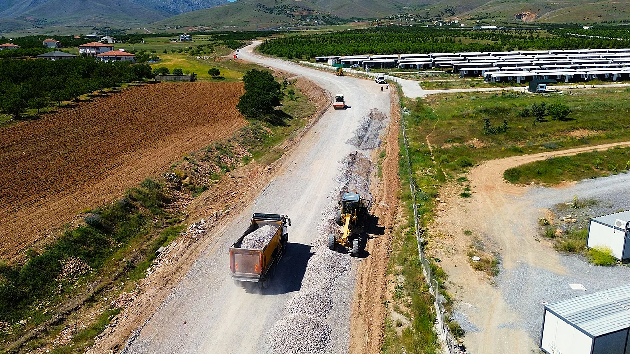 Malatya'da Mahalleleri Birbirine Bağlayan Yeni Yol Açılıyor