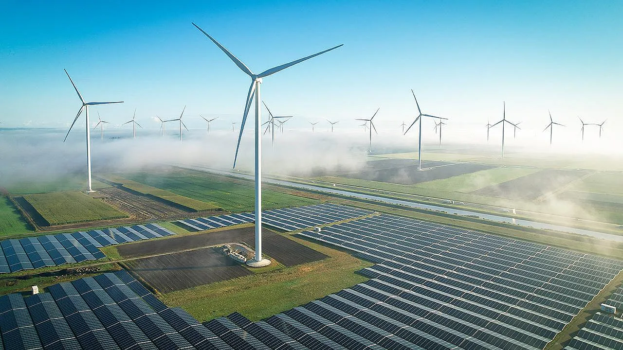 Türkiye'nin Enerjideki Dev Adımına Dünyadan Tam Not: 2035 Planı Küresel Arenada