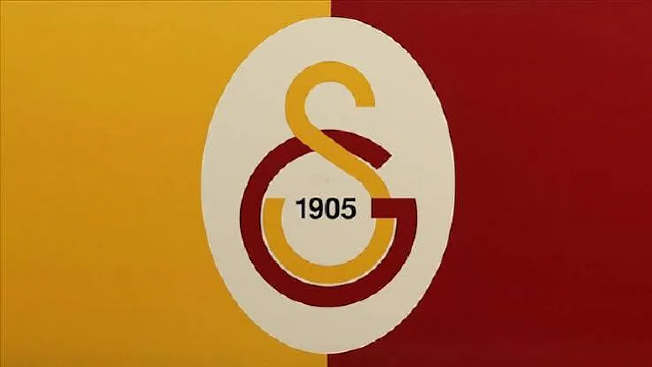 Galatasaray'da Ayrılık Rüzgarı! Süper Lig Kulüpleri Genç Yıldızlar İçin Sıraya Girdi