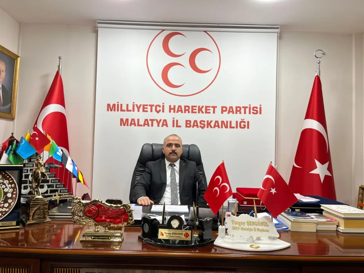 BAŞKAN ŞENGÖNÜL: TÜRK MİLLETİNİN İSTİKLAL MÜHRÜ, TÜRKİYE CUMHURİYETİ’NİN 103. YILI KUTLU OLSUN!