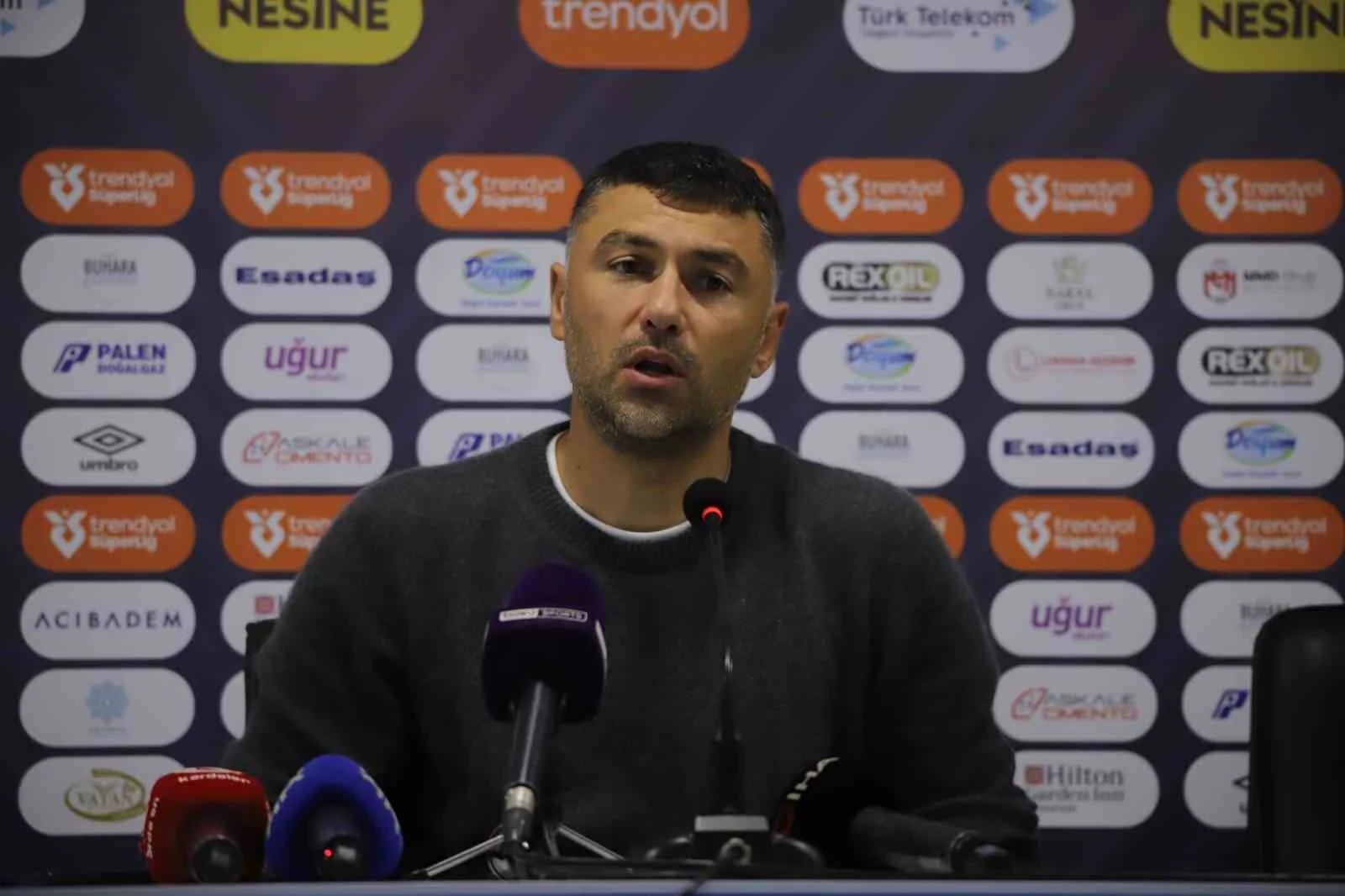 Burak Yılmaz: "Ayaklarımız yere basacak"