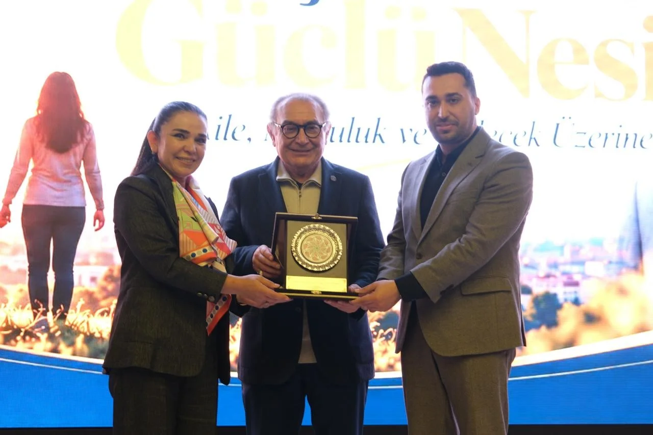 Prof Dr. Nevzat Tarhan, MÜSİAD Gaziantep Şubesi’nde