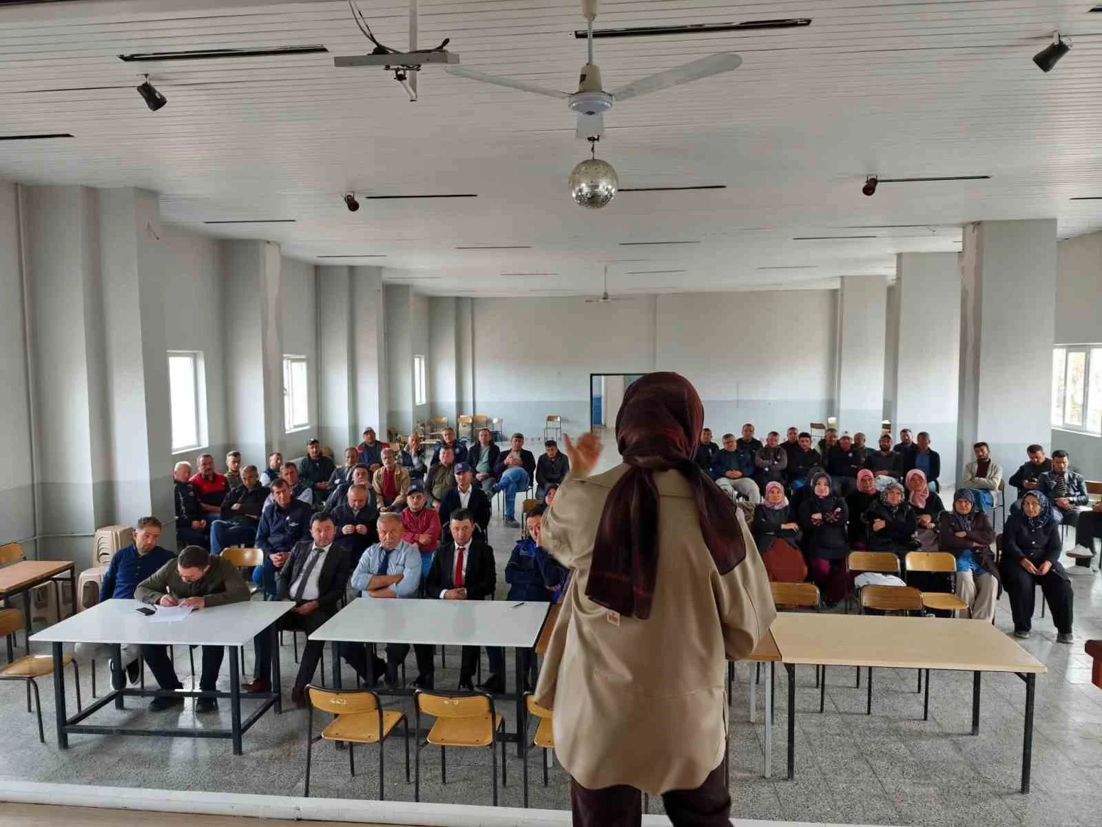 Hisarcık Belediyesi personeline Teknoloji Bağımlılığı ve Kadına Yönelik Şiddet eğitimi