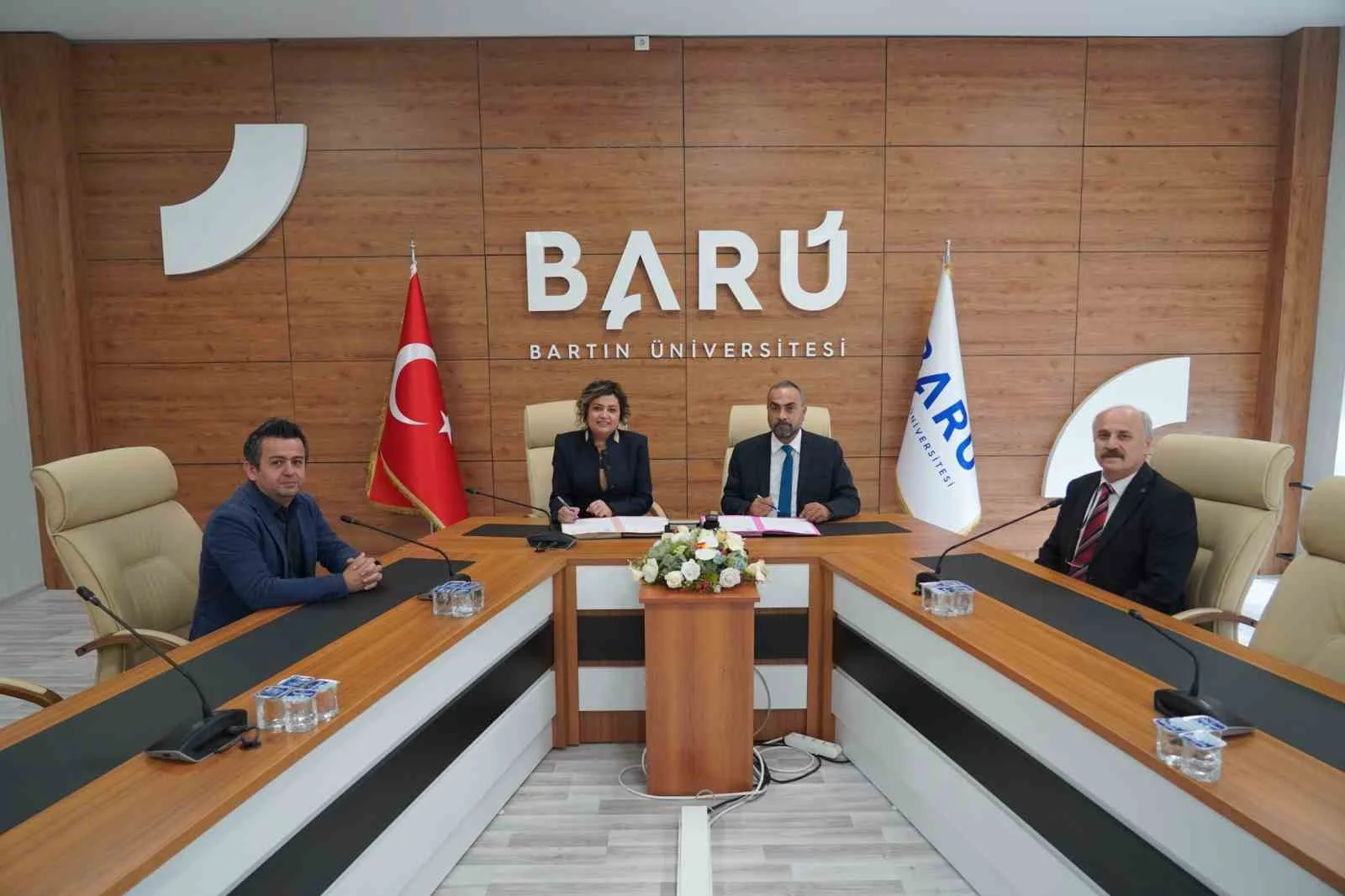 BARÜ ile Kosova Üniversitesi arasında akademik iş birliği protokolü imzalandı