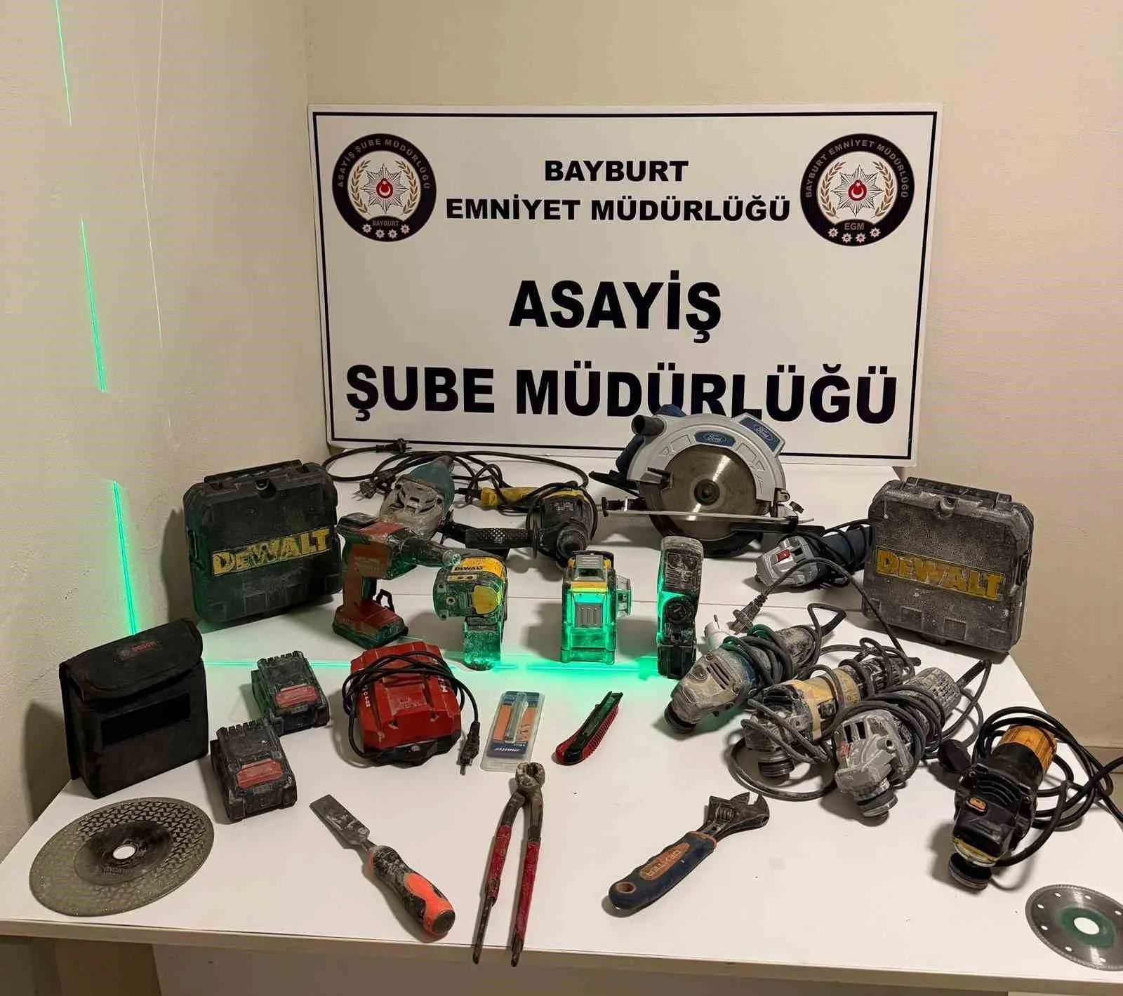 Bayburt’ta inşaatlardan 120 bin liralık malzeme çalan şahıs tutuklandı