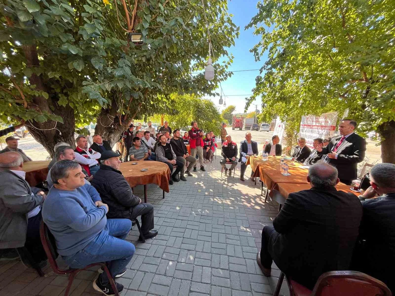 Hayrabolu’da 96 çiftçiye yüzde 50 hibeli kanola tohumu dağıtıldı