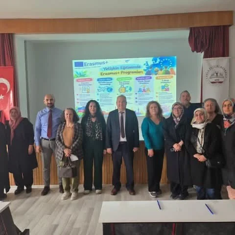 Erasmus+ deneyimleri Bor ve Altunhisar’da paylaşıldı