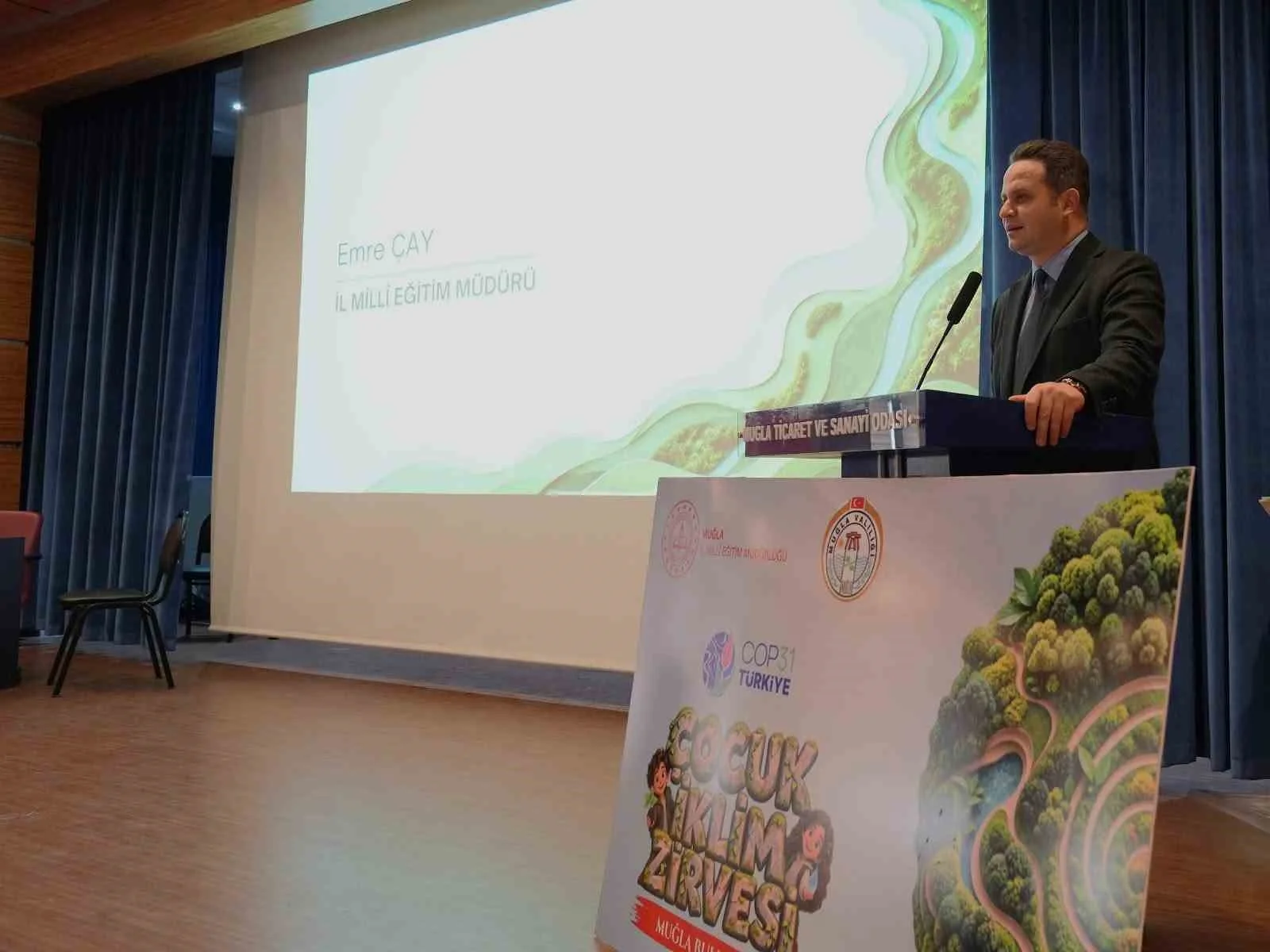 Muğla’da 60 öğrenci Çocuk İklim Zirvesi’nde gelecek için çözüm önerileri geliştirdi