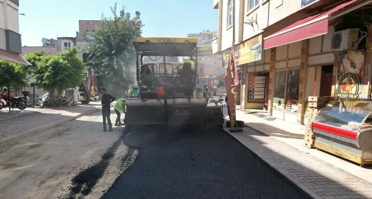 Akdeniz’de Üç Ocak Mahallesinin sokakları yenileniyor