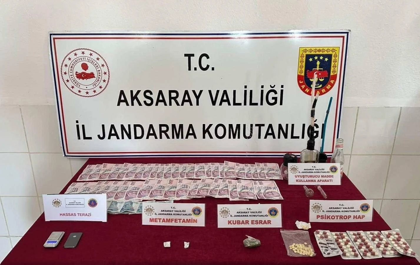 Aksaray’a uyuşturucu sevkiyatına jandarma darbesi