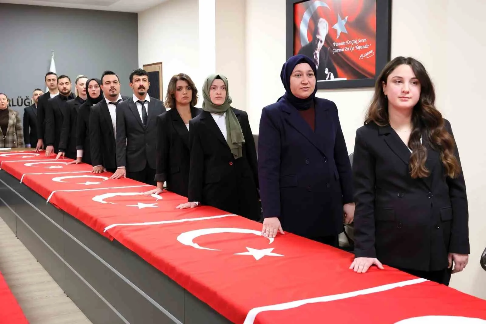 Denizli Gençlik Spor İl Müdürlüğünde 43 personel kadroya geçti