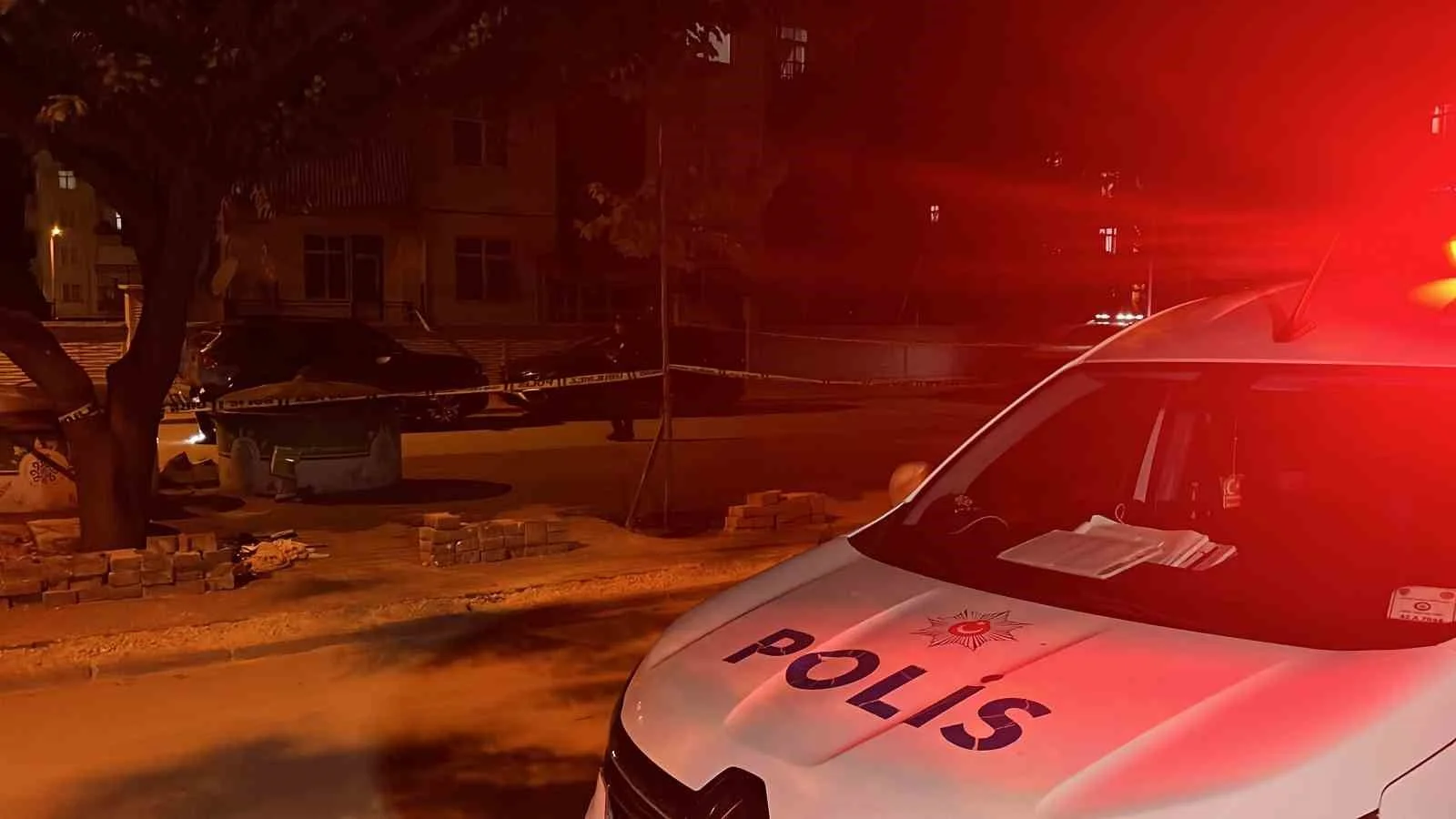 Boşanma aşamasındaki eşini öldüren koca tutuklandı