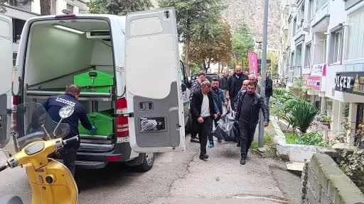 Amasya’da 16 yaşındaki kız evinde ölü bulundu