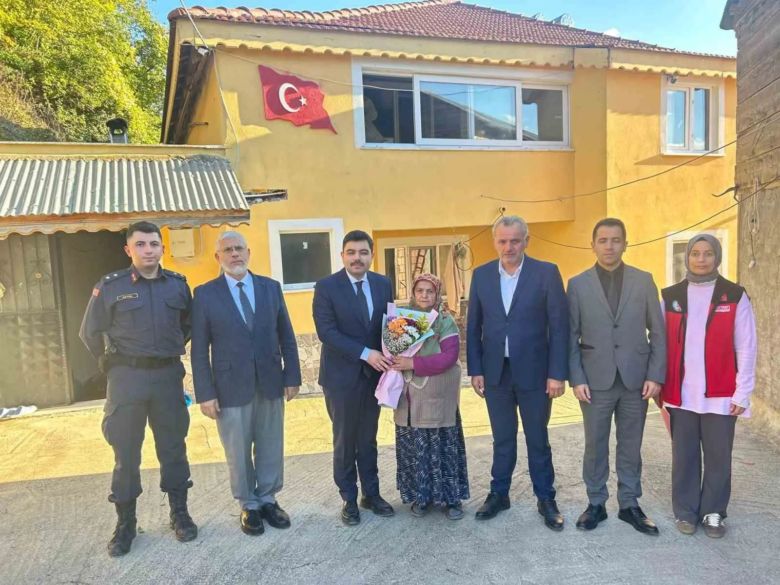 Türkeli’de şehit ailesine vefa