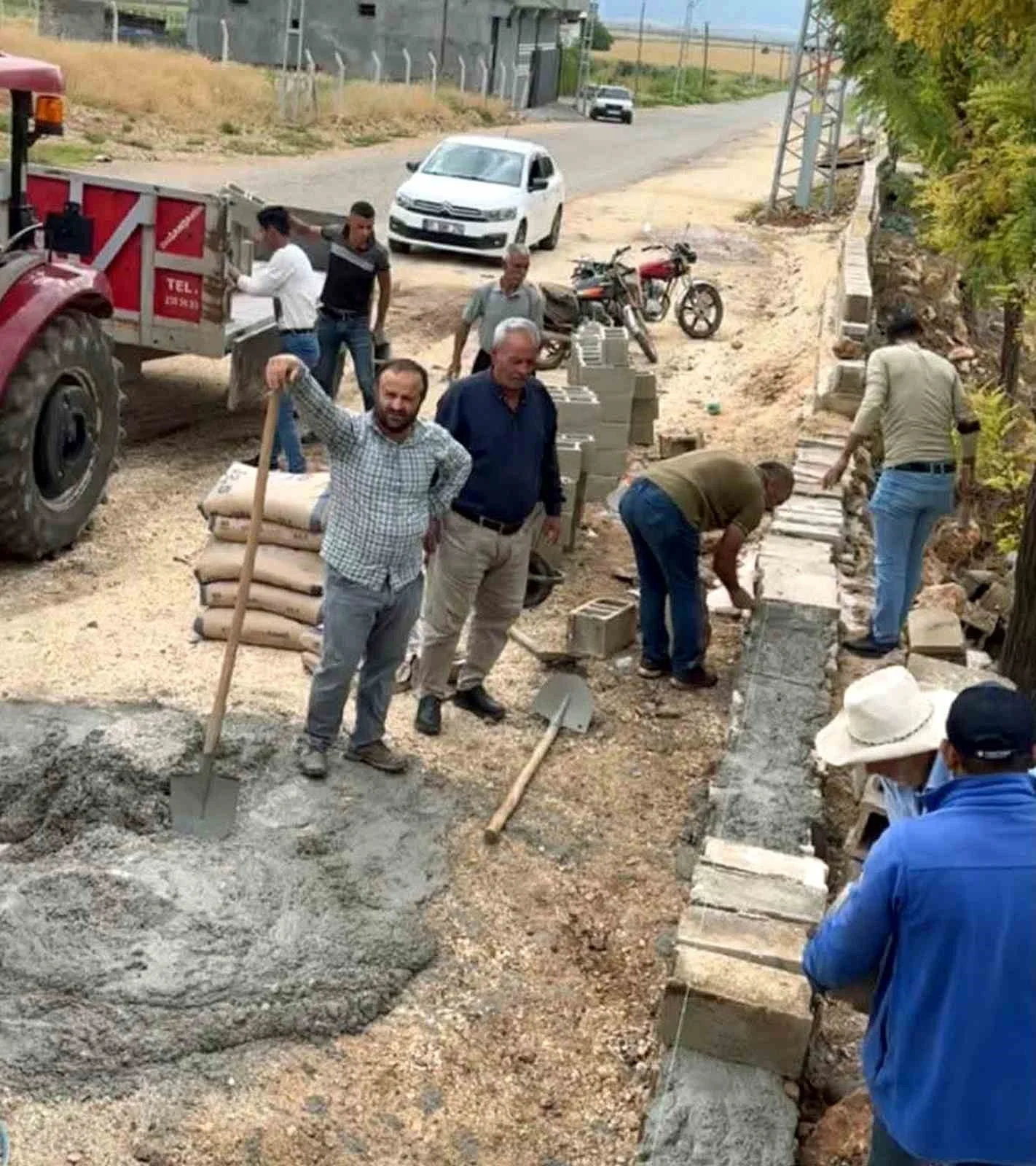 Araban Belediyesinin yapmadığını mahalle sakinleri yapıyor