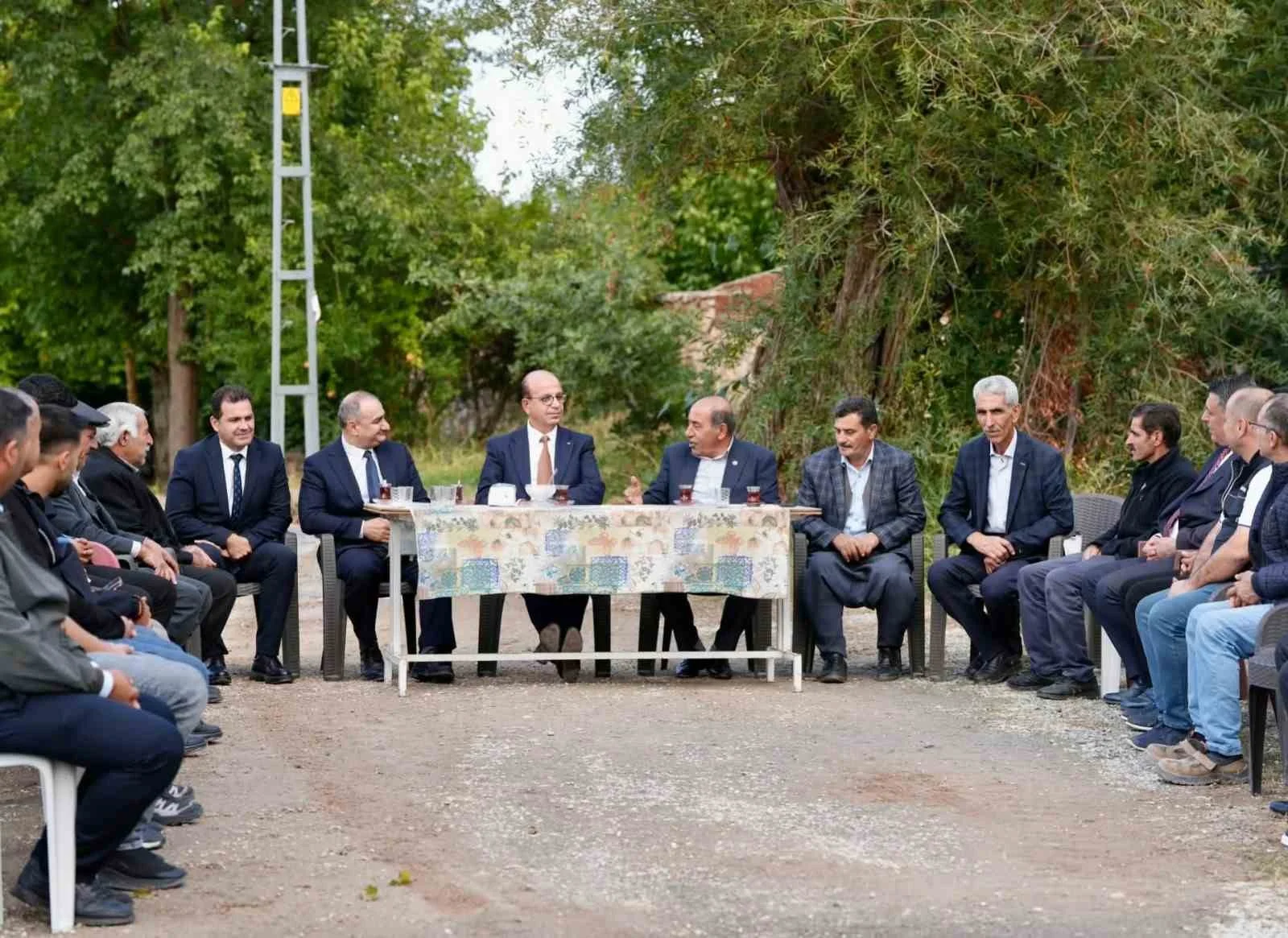 Başkan Geçit: "Kırsal mahallelerimizin gelişimi bizim için önemli"