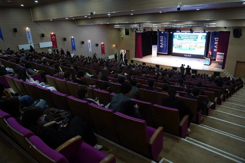 BARÜ ev sahipliğinde "18. Uluslararası Eğitim Araştırmaları Kongresi" gerçekleştiriliyor