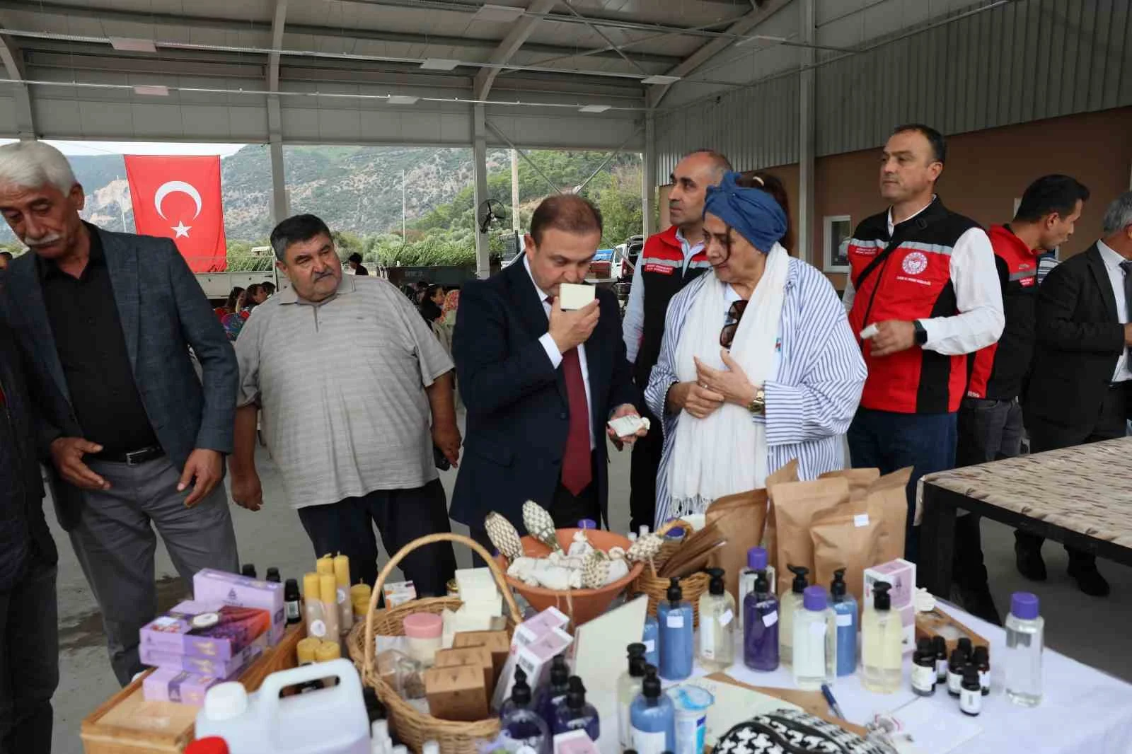 Muğla’da Defne ihracatından 75 milyon dolar bekleniyor