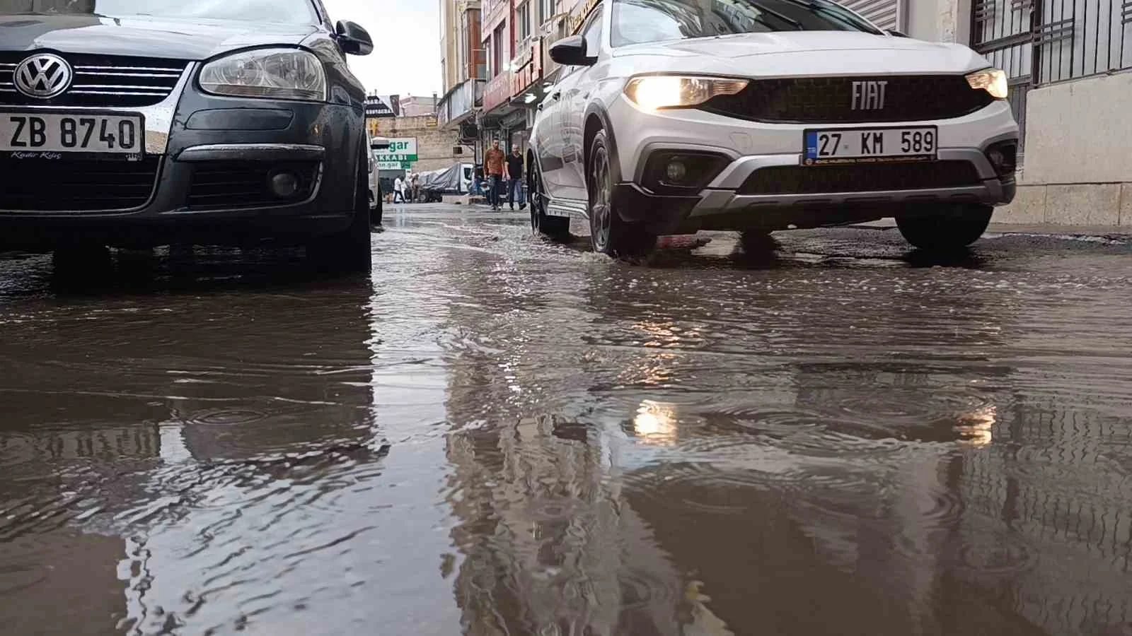 Şanlıurfa’da yağış etkili oldu