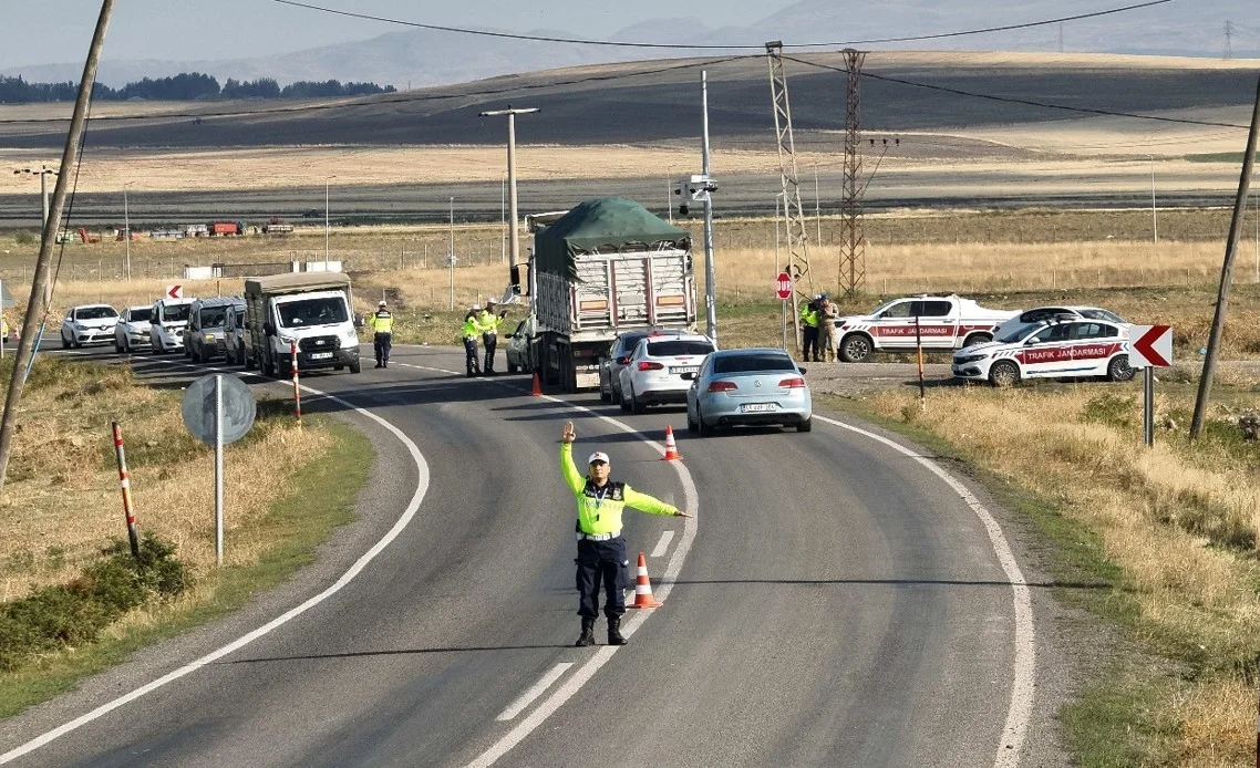 Muş-Ağrı kara yolunda trafik denetimi