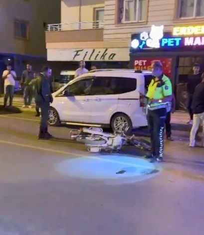 Otomobille motosiklet çarpıştı:1 ölü 1 yaralı