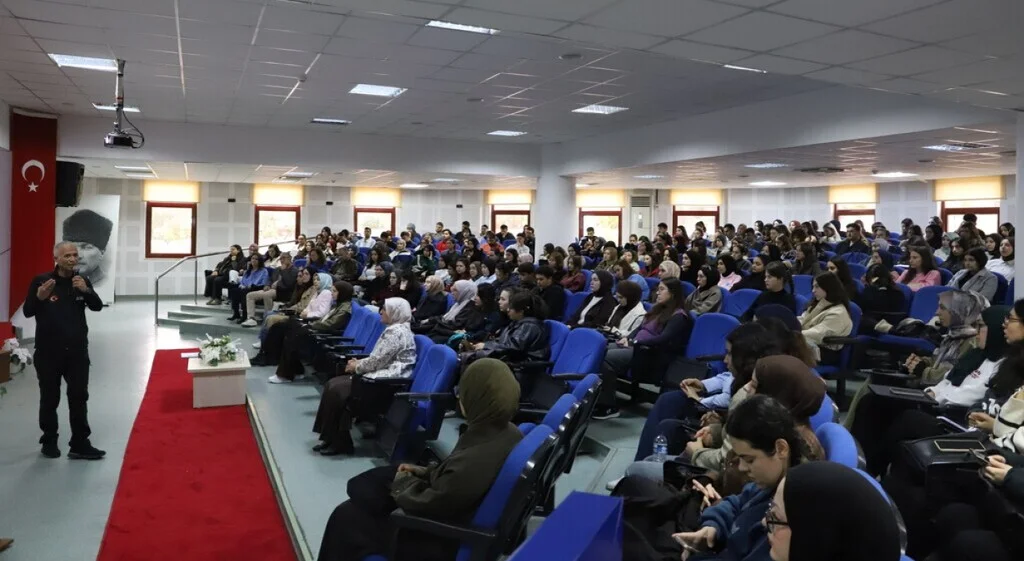 Kütahya’da afet bilinci ve eğitimi semineri düzenlendi