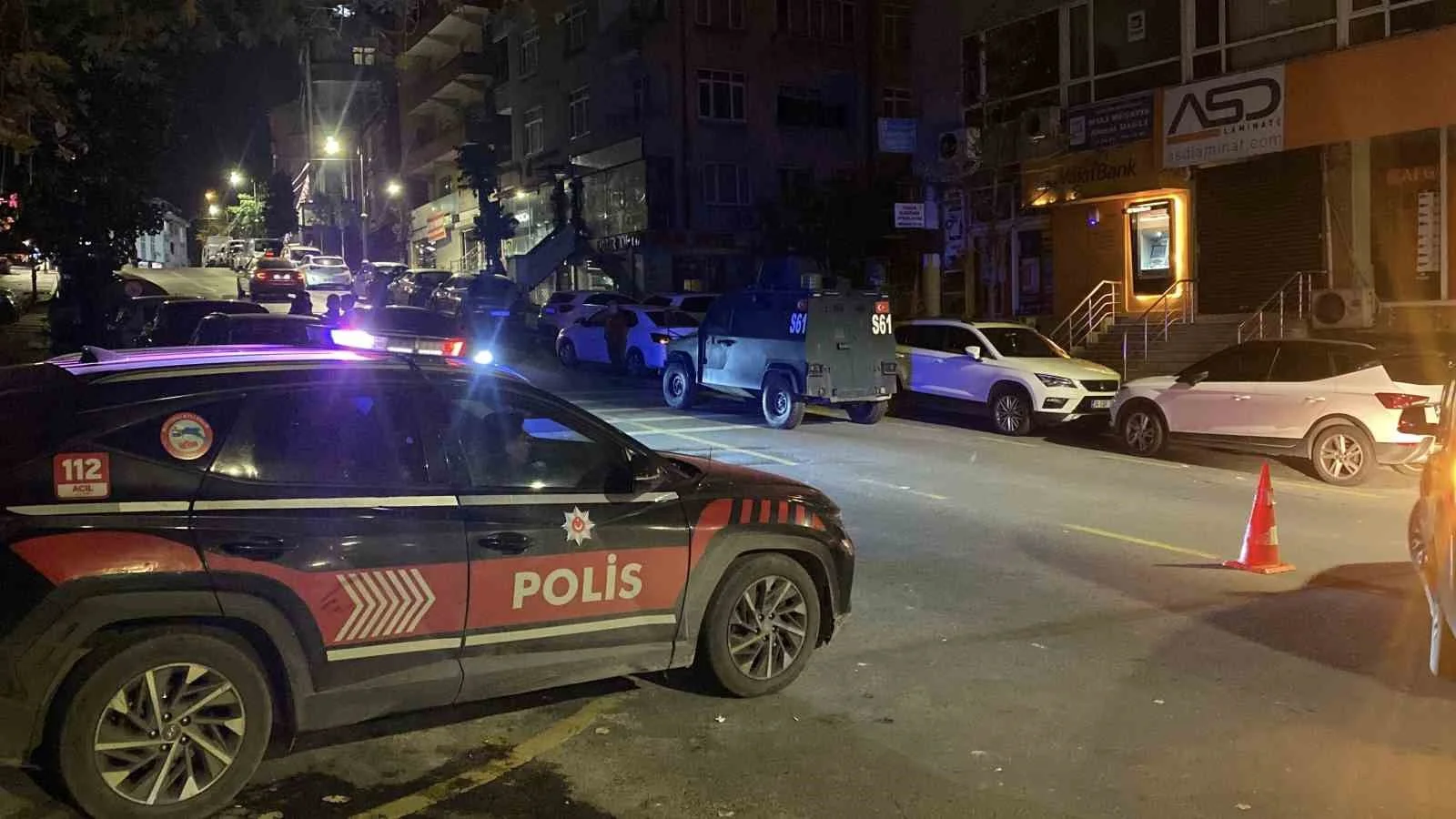 Kağıthane’de silahlı saldırıya uğrayan oto yıkamacı hayatını kaybetti