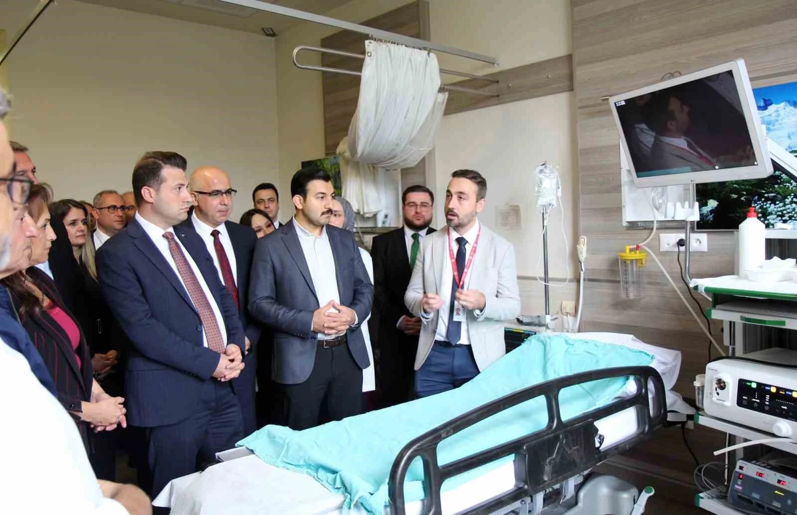 Çivril’de endoskopi ve kolonoskopi ünitesi hizmete girdi