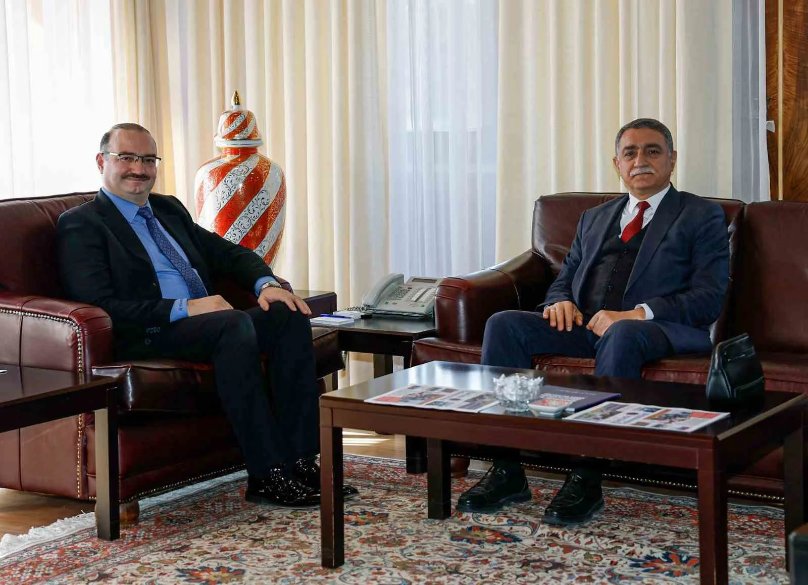 Atatürk Üniversitesi ile Kırşehir Ahi Evran Üniversitesi Arasında BÖGEP iş birliği protokolü imzalandı