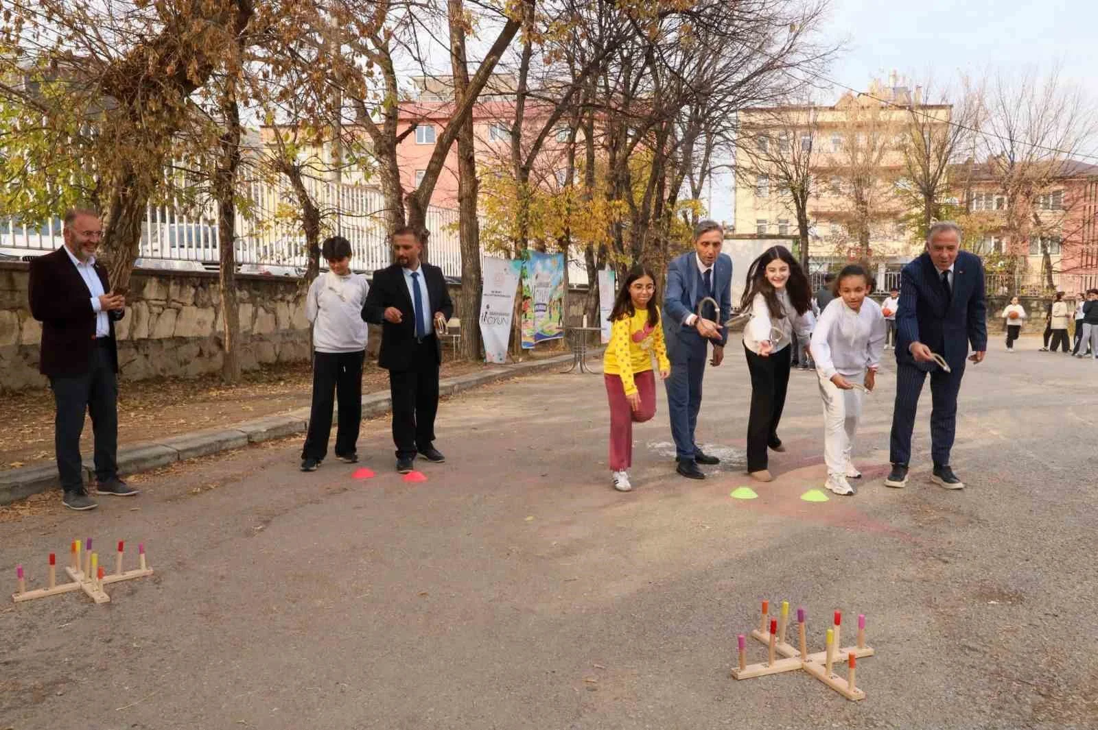 Bayburt’taki 4 okulda ‘Maarifin Kalbinde Oyun’ etkinliği düzenlendi