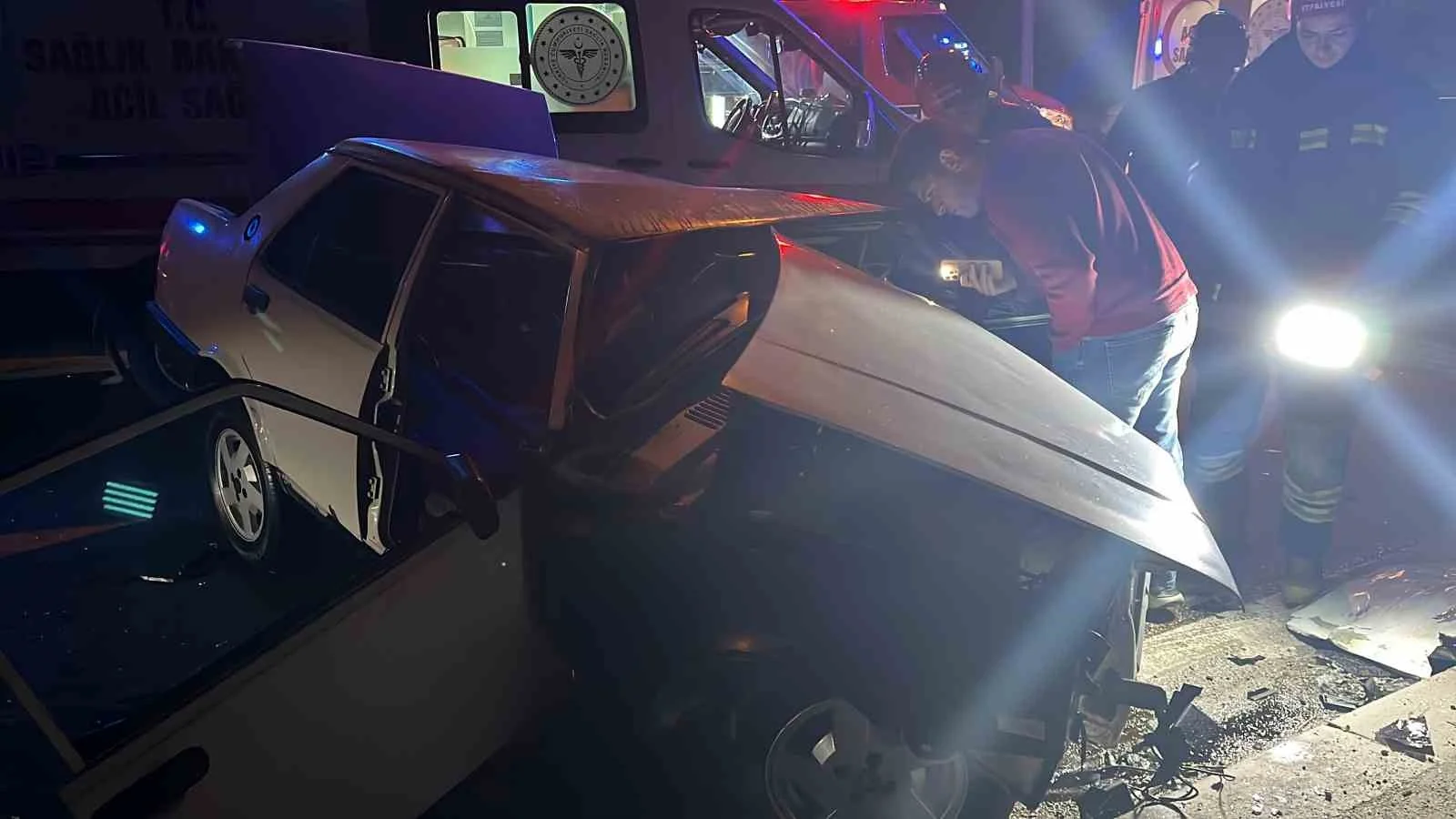 Konya’da iki otomobil çarpıştı: 5 yaralı