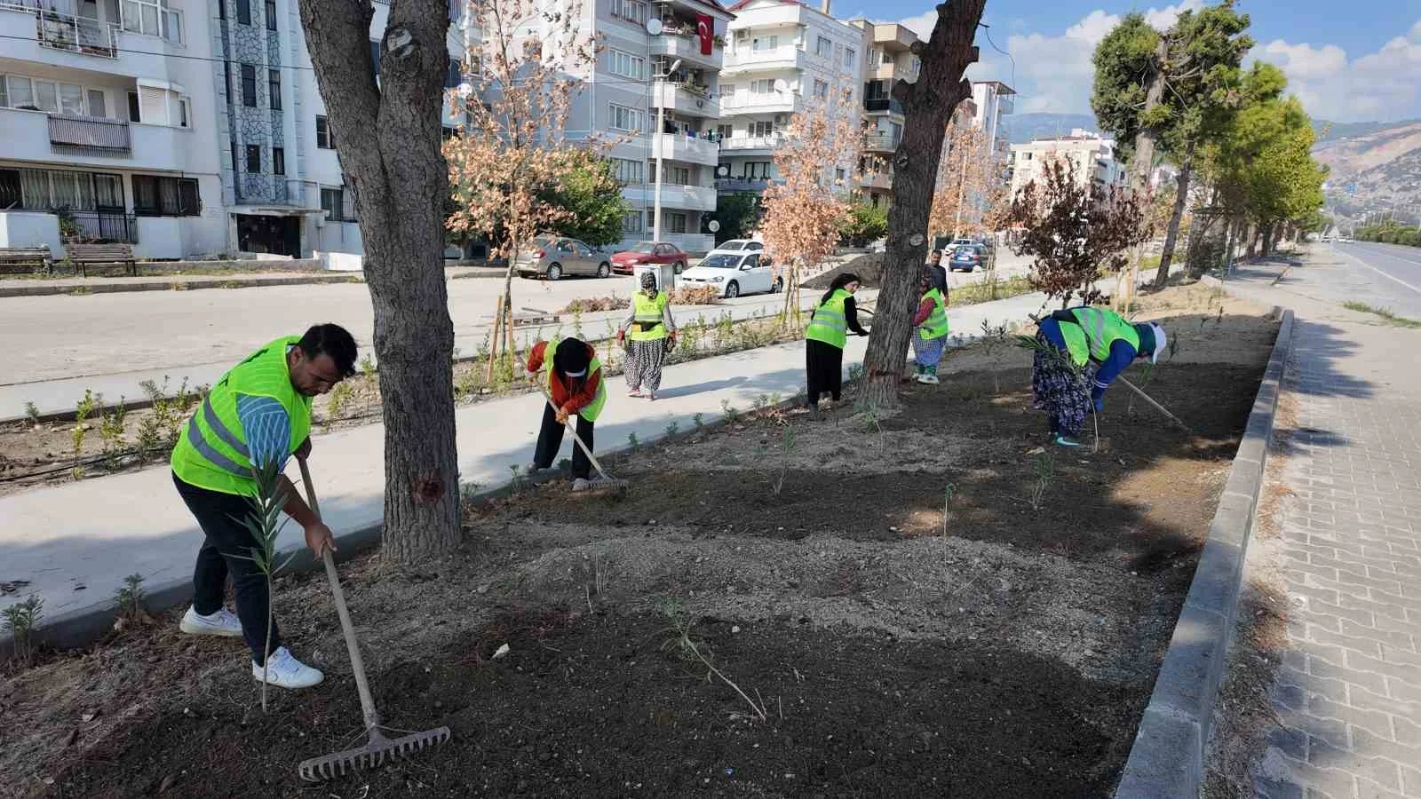 Söke devam eden projelerle yenileniyor