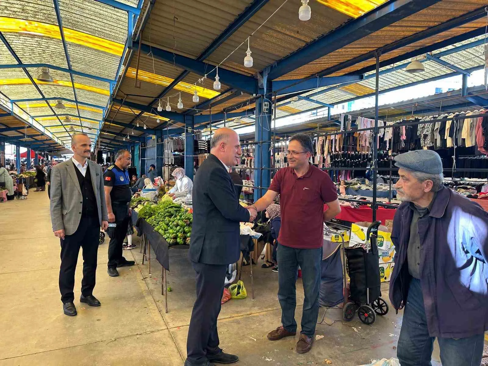 Başkan Torun vatandaşların taleplerini dinledi