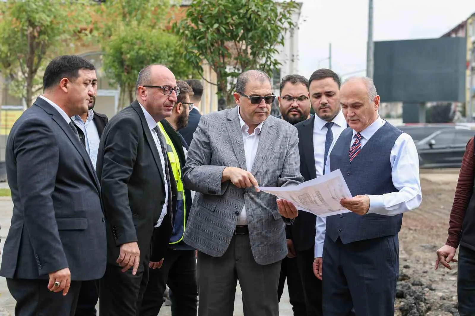 Cedidiye Kent Meydanı tanıtıma hazırlanıyor