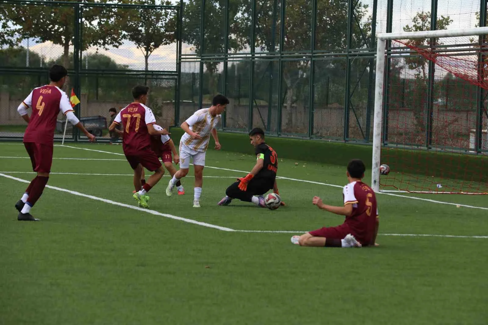 Kayserispor U17 takımı 3 puanı 3 golle aldı