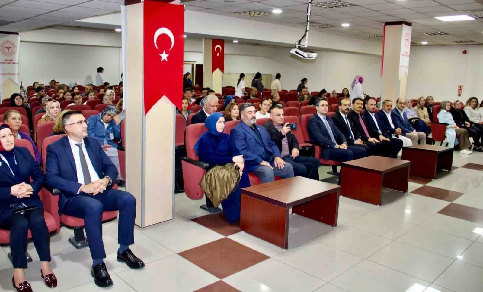 Kayseri Devlet Hastanesi’nde ’Evlilik Ehliyeti’ konulu program düzenlendi