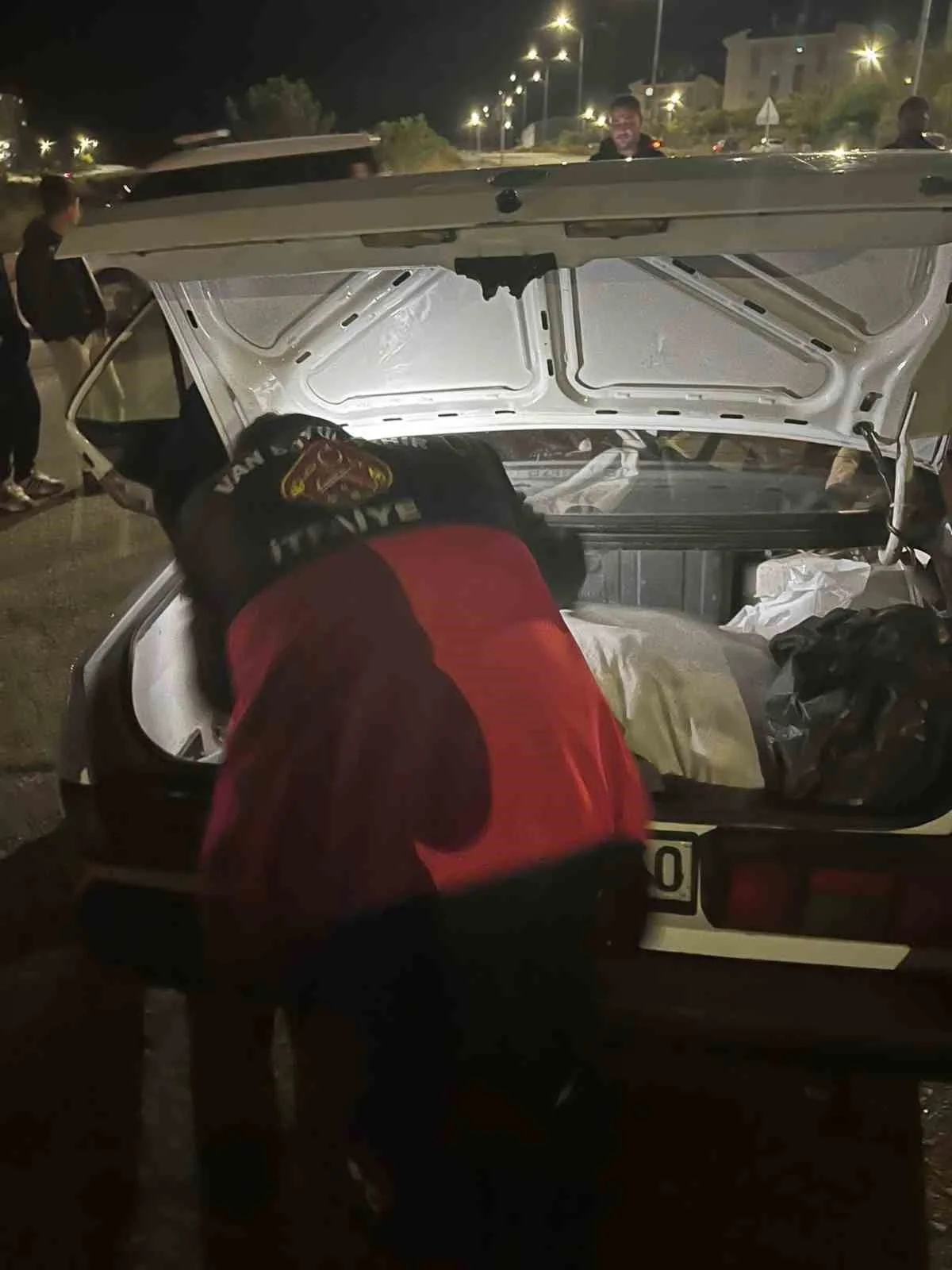 Van’da otomobiller çarpıştı: 3 yaralı