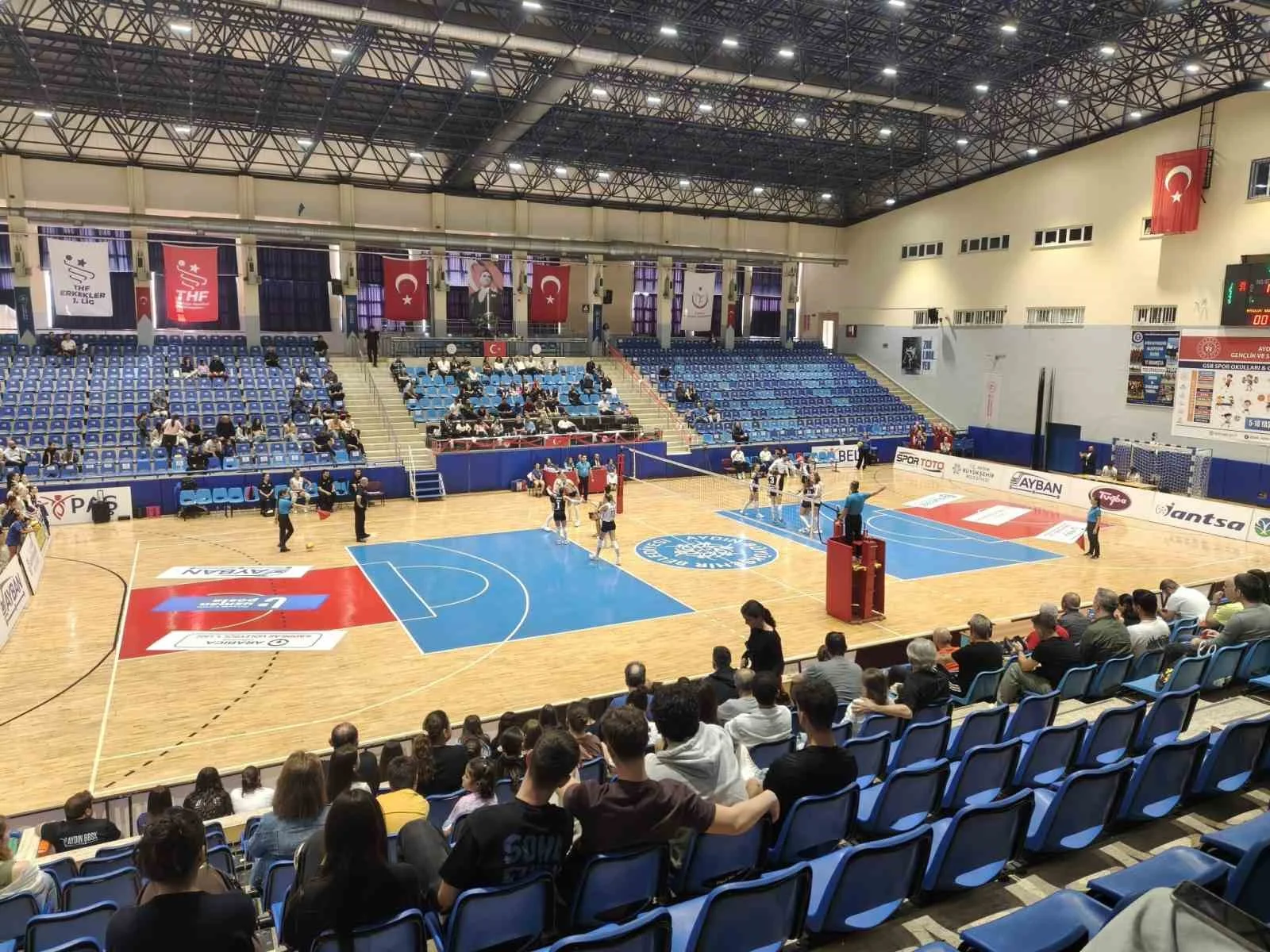 Aydın’ın Sultanları yoluna kayıpsız devam ediyor