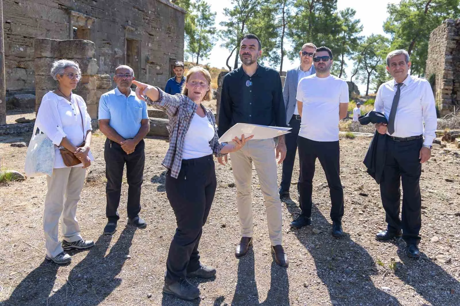 Manavgat Belediyesi’nden Lyrbe Antik Kenti’ndeki kazı çalışmalarına destek