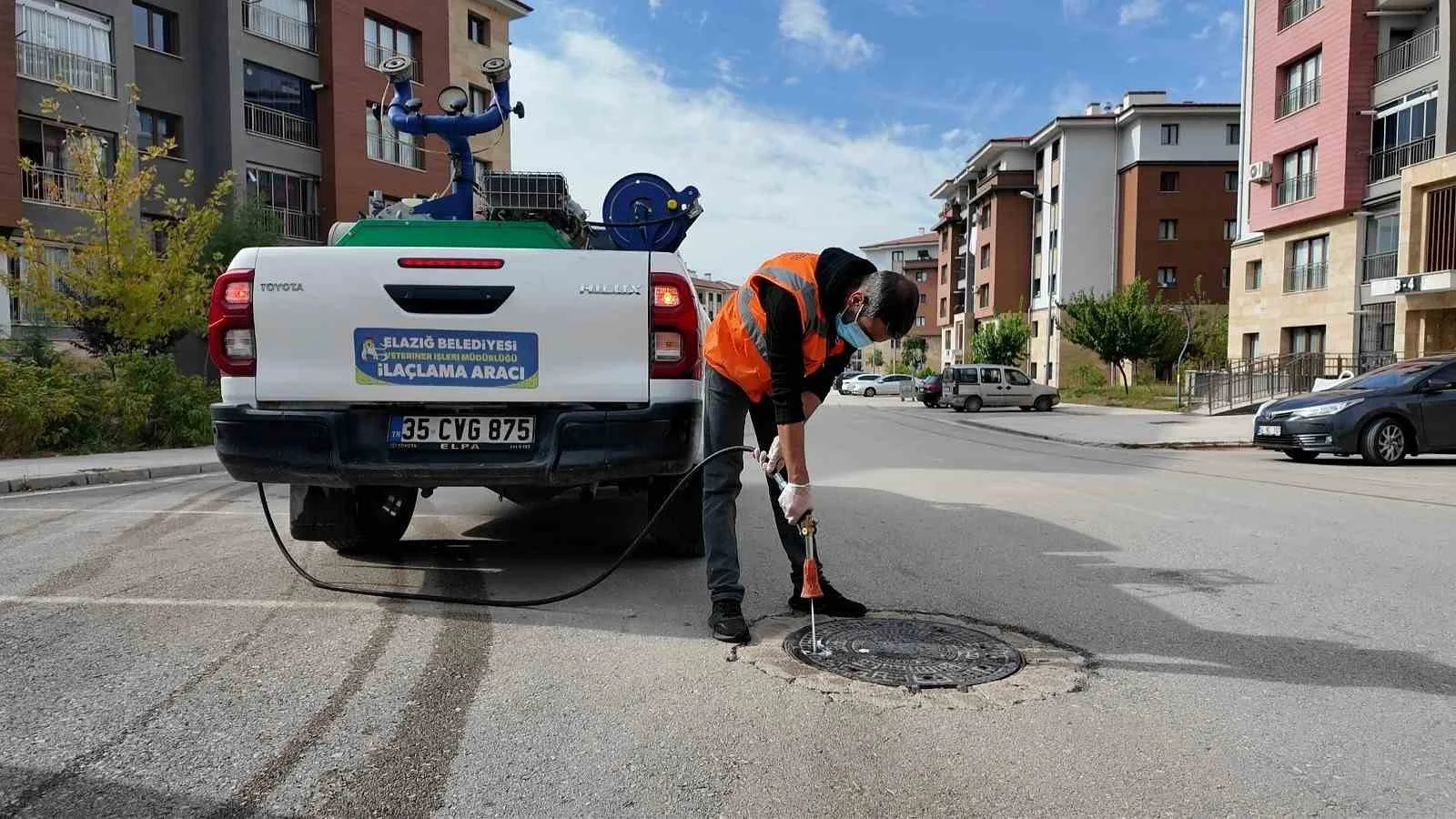 Elazığ’da larvayla mücadele sürüyor