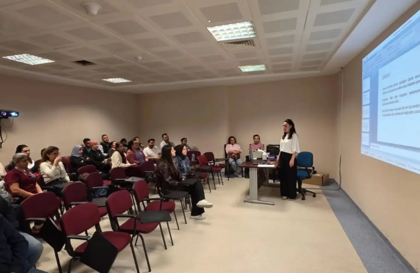 Nazilli’de sağlık çalışanları bilgilerini tazeledi