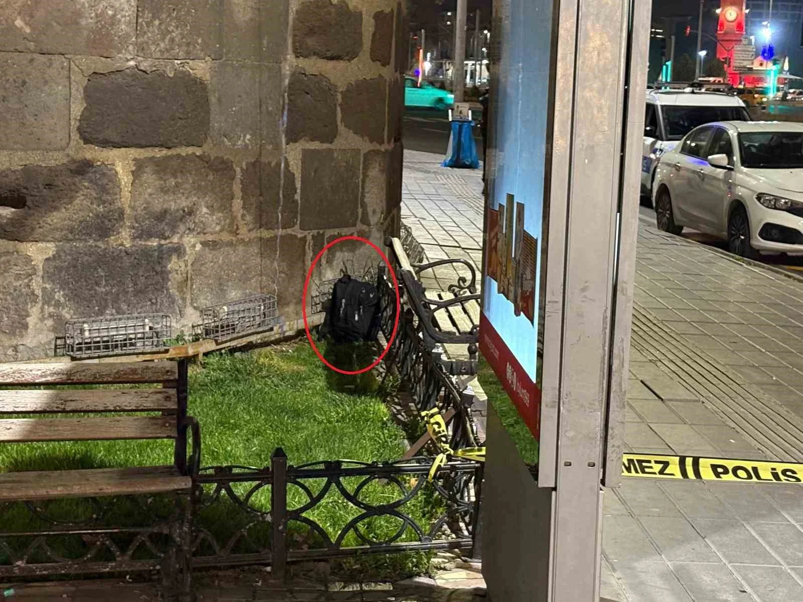 Kayseri’de şüpheli çanta fünye ile patlatıldı