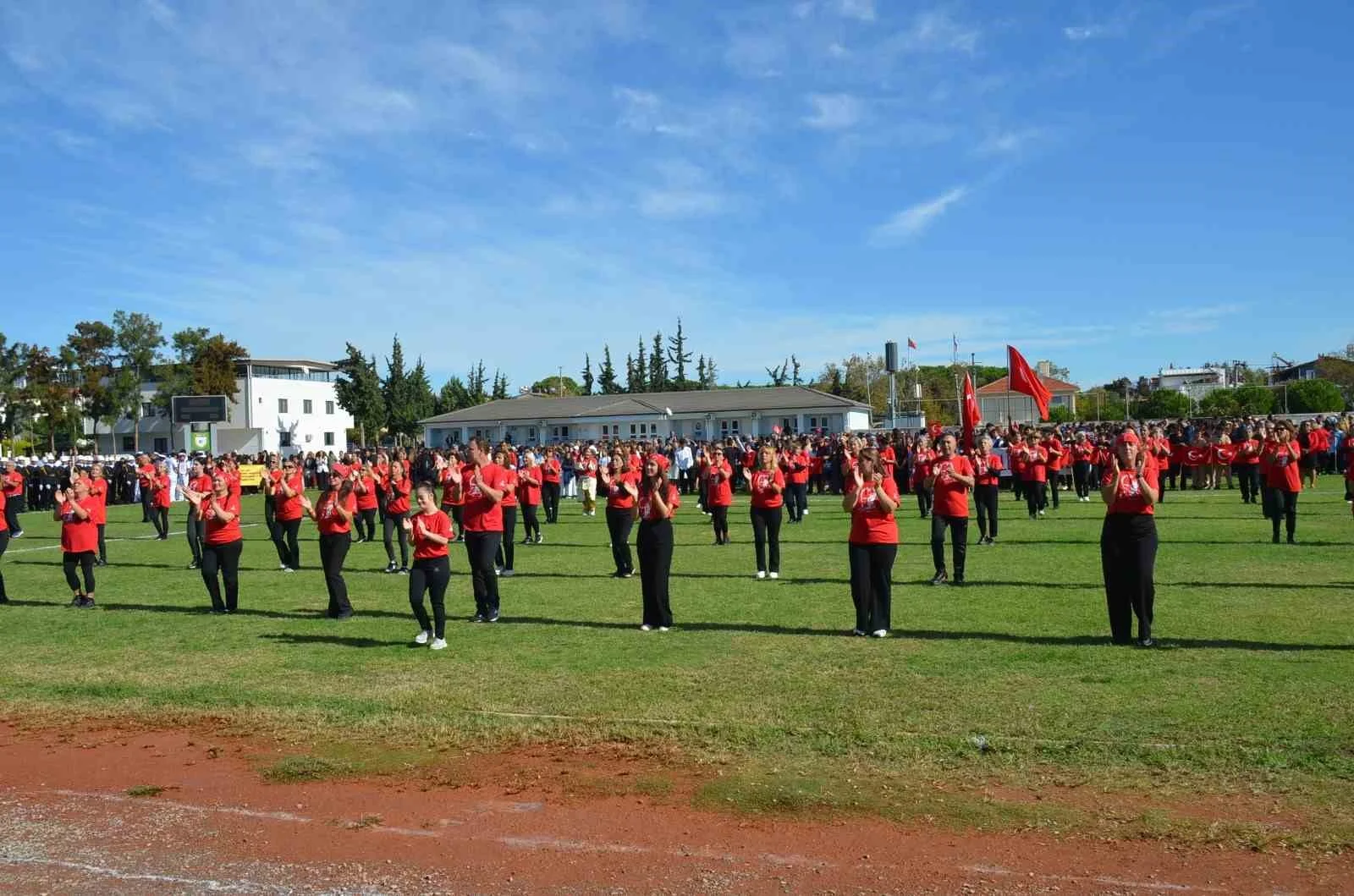 Didim’de 29 Ekim Cumhuriyet bayramı coşkusu yaşandı