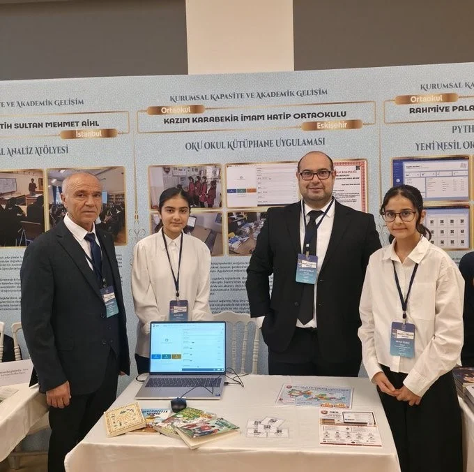 Kazım Karabekir İmam Hatip Ortaokulu Türkiye ikincisi oldu