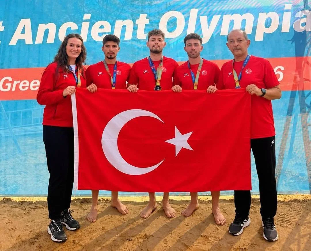 Erzincanlı milli sporcuların yer aldığı Türkiye, Air Badminton’da Avrupa ikincisi oldu