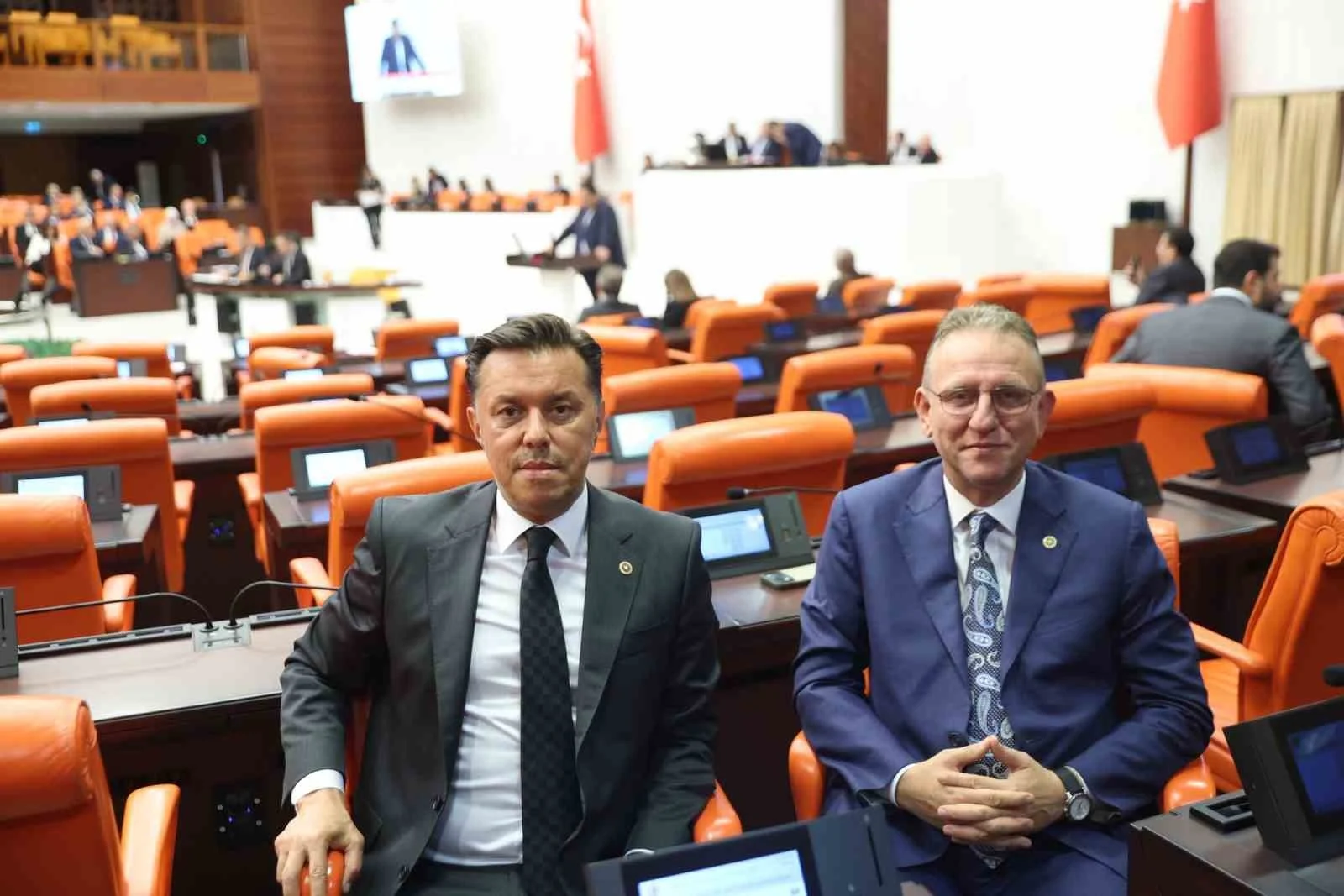 Milletvekili Hatipoğlu’nun TBMM mesaisi sürüyor