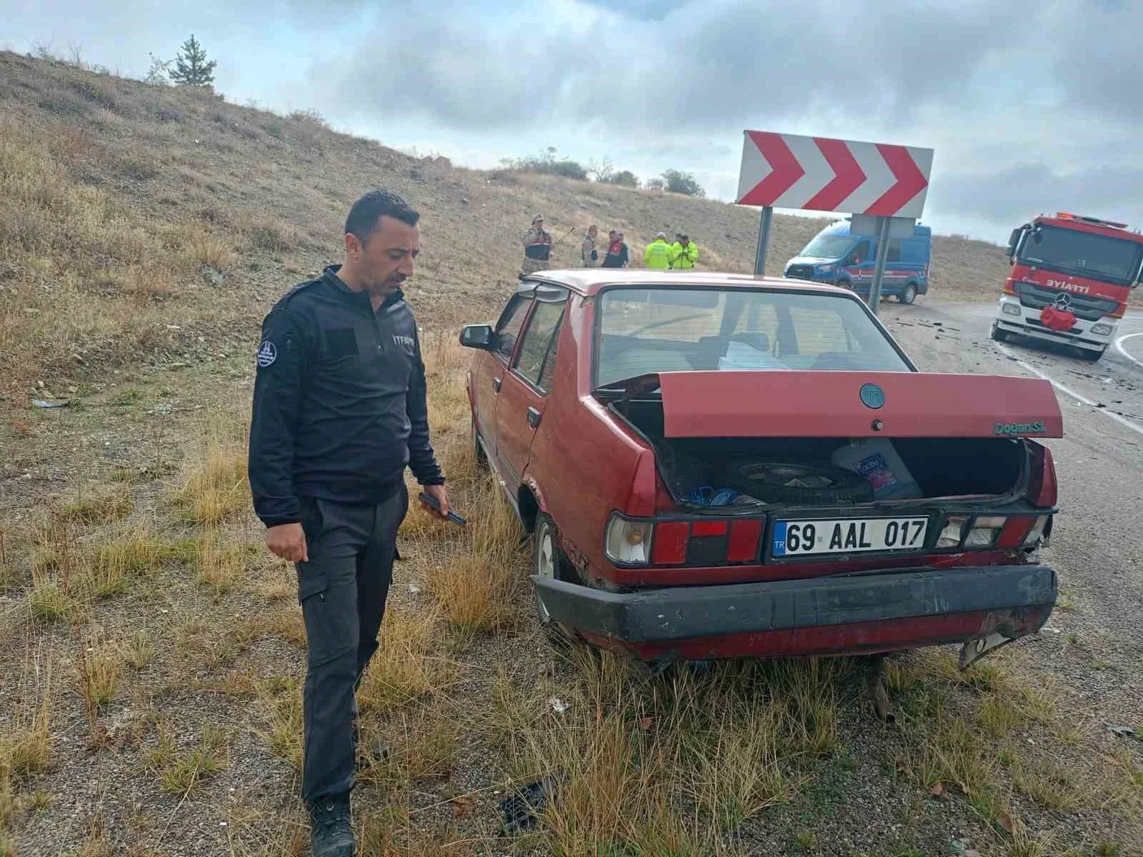 Kop dağı zirvesinde zincirleme kaza: 5 yaralı
